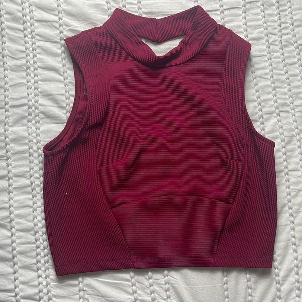 Bebe crop top